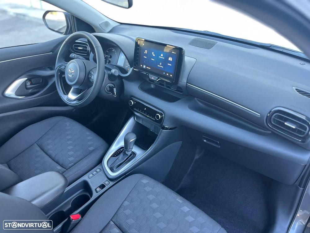 Mazda 2 1.5 L Hybrid VVT-i Centre-Line - 12