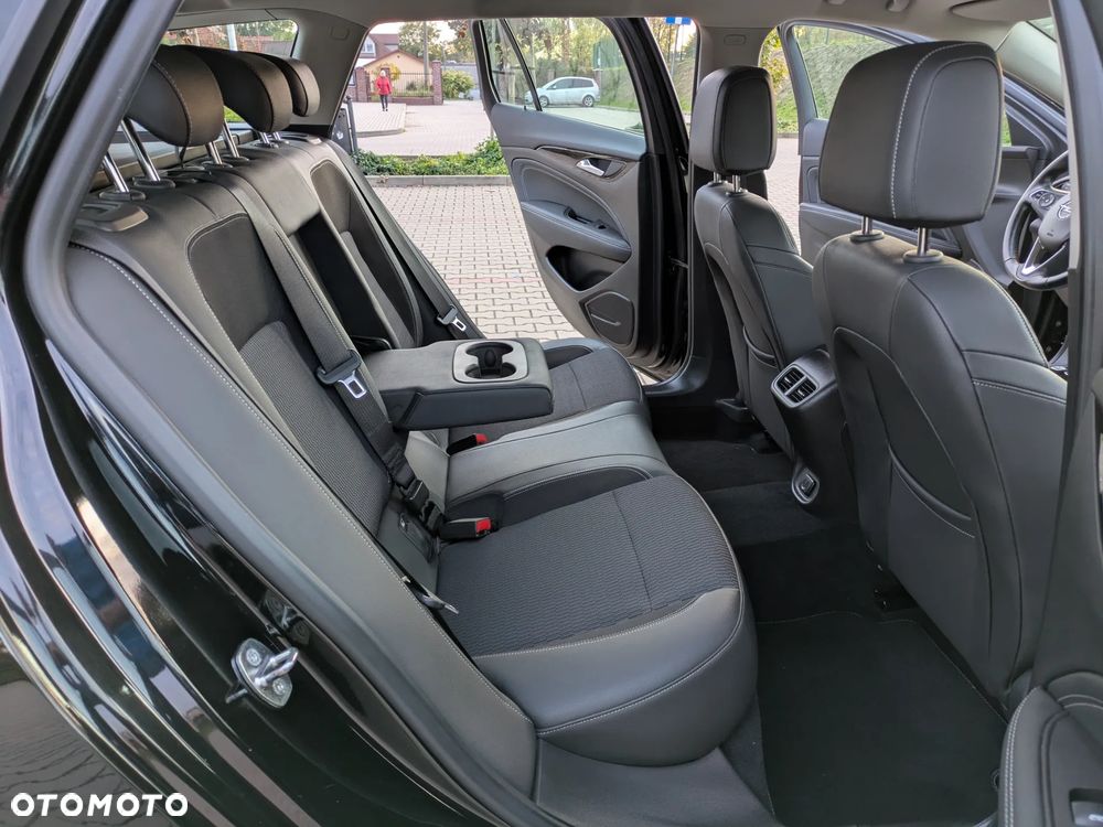 Opel Insignia 2.0 CDTI Innovation S&S - 23