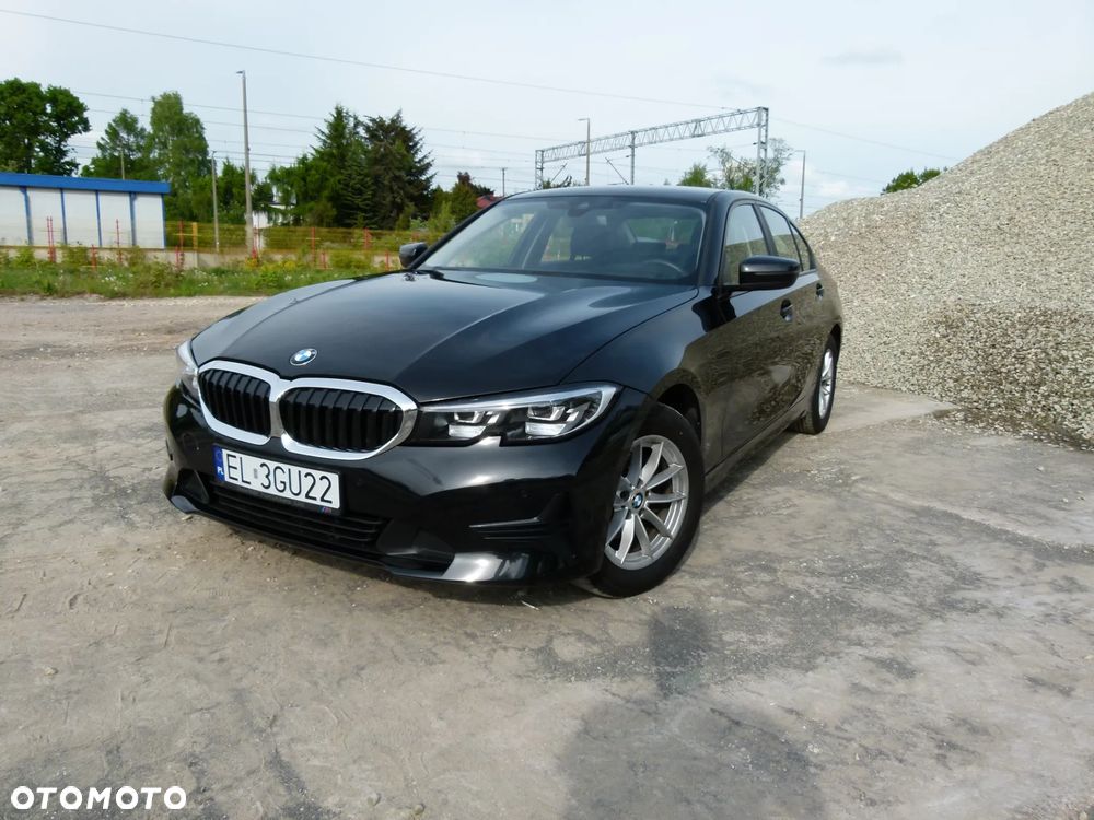 BMW Seria 3 320d Efficient Dynamics - 12