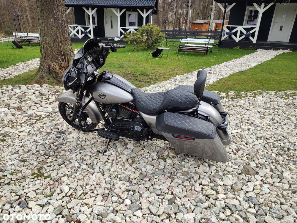 Harley-Davidson Touring Ultra Limited - 11