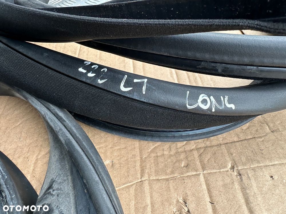 MERCEDES S 222 long uszczelka drzwi klapy - 6