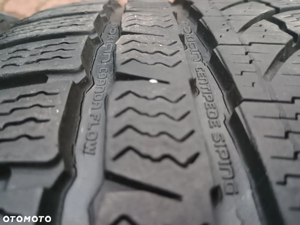 Alufelgi Ford S-Max 235/55/17 zima - 17