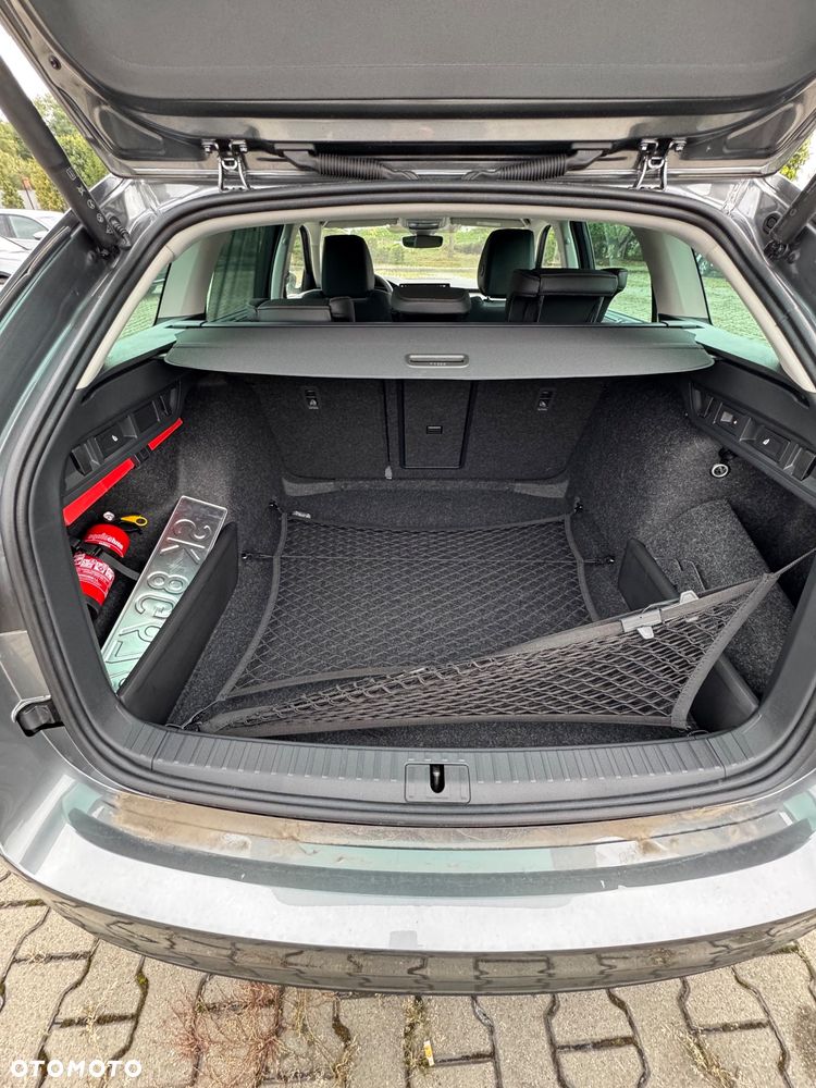 Skoda Octavia 2.0 TSI Selection 4x4 DSG - 13