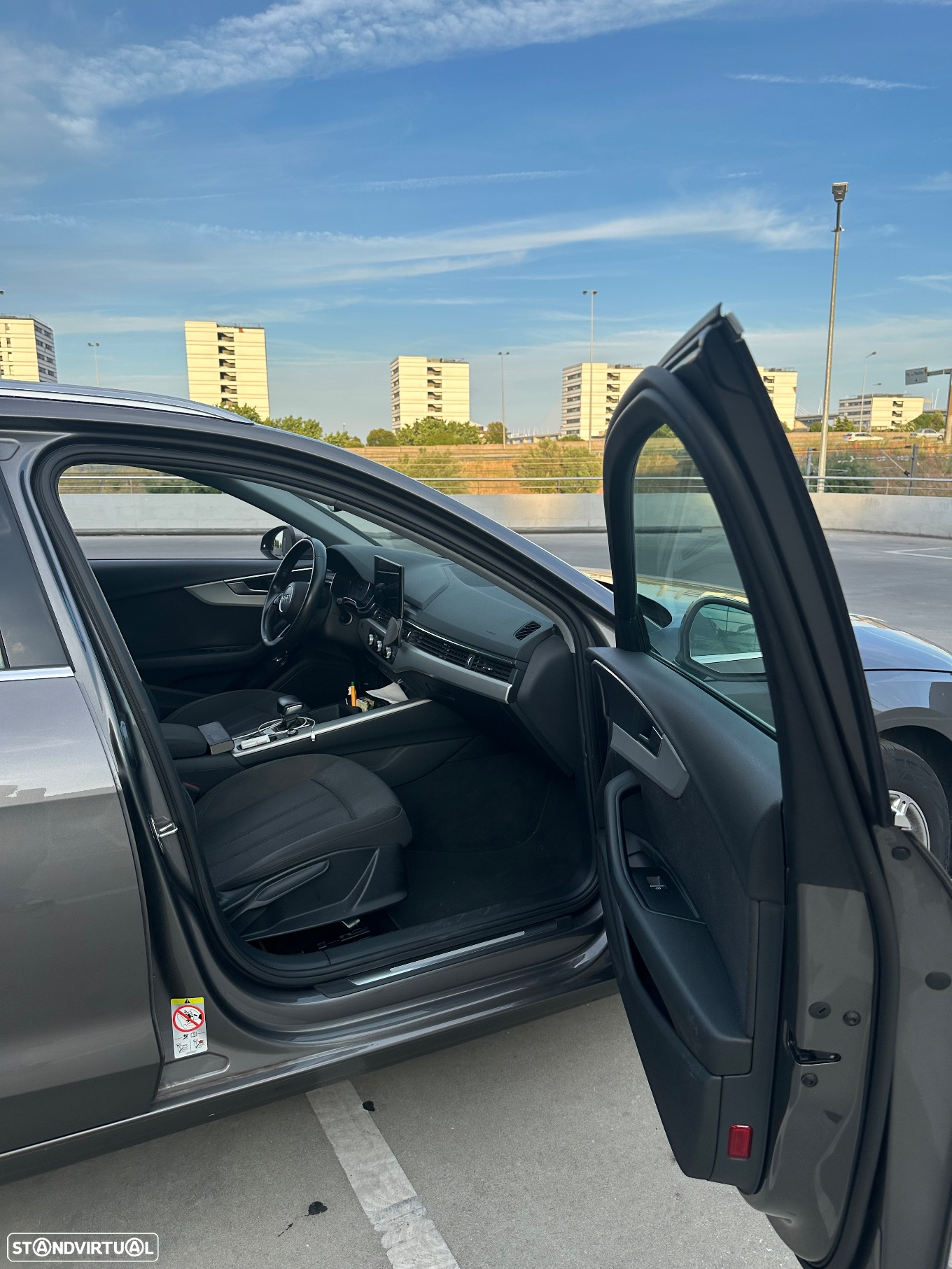 Audi A4 Avant 35 TDI Advanced S tronic - 6