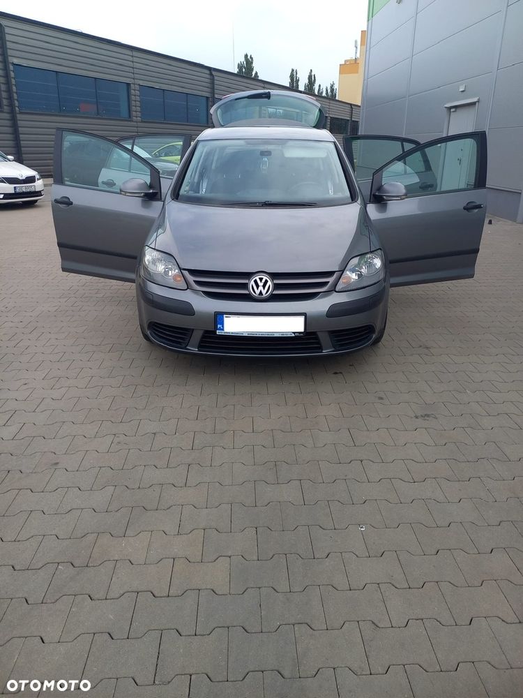 Volkswagen Golf Plus - 14