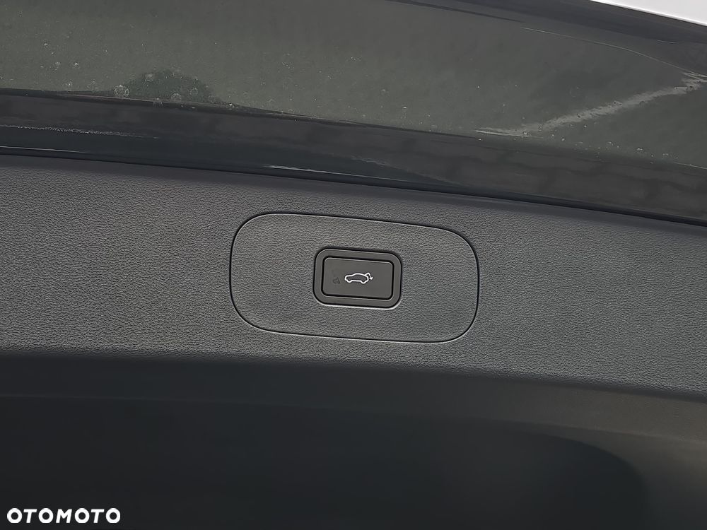 Geely Starray EM-i 1.5 PHEV Pro - 11