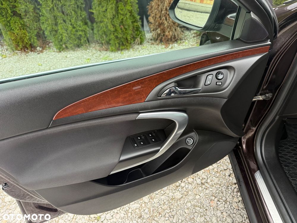 Opel Insignia - 16