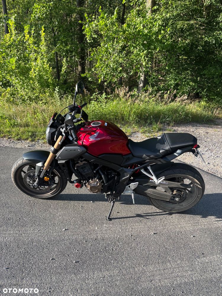 Honda CB - 3