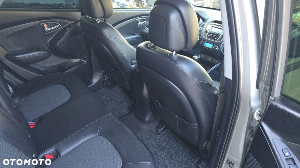 Hyundai ix35 2.0 2WD Style - 10