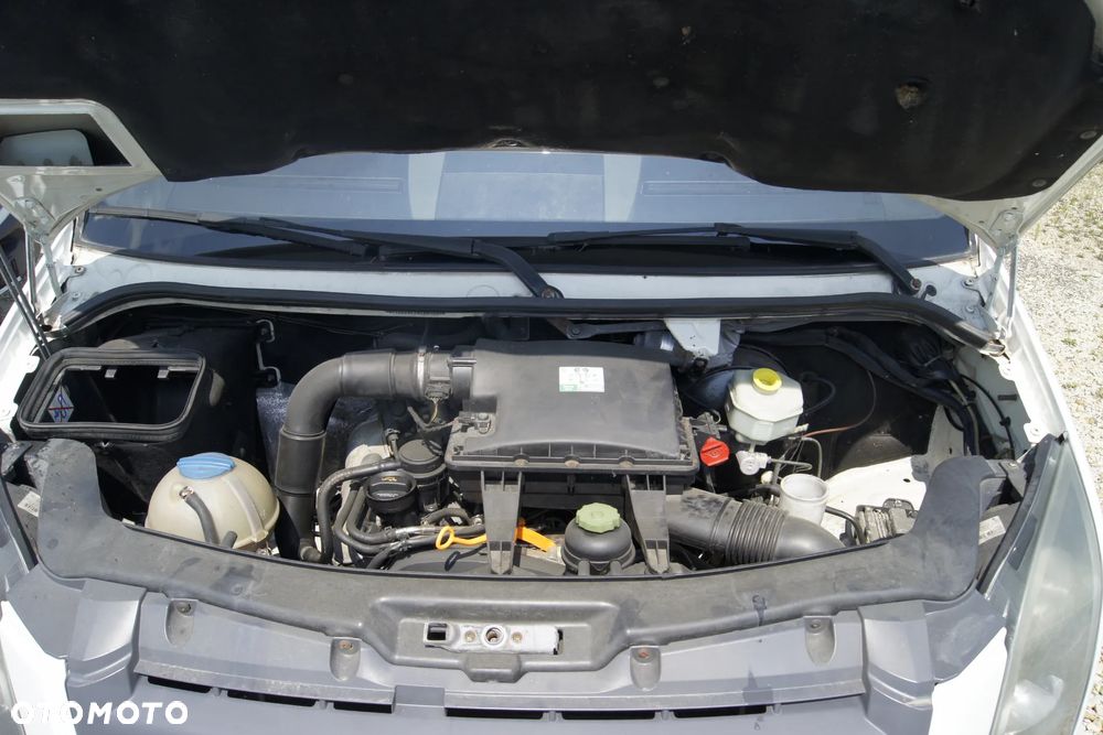 Volkswagen Crafter komorówka mrożnia - 17