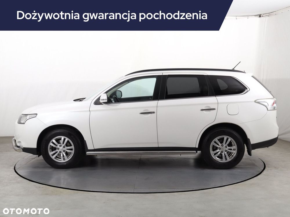 Mitsubishi Outlander - 4