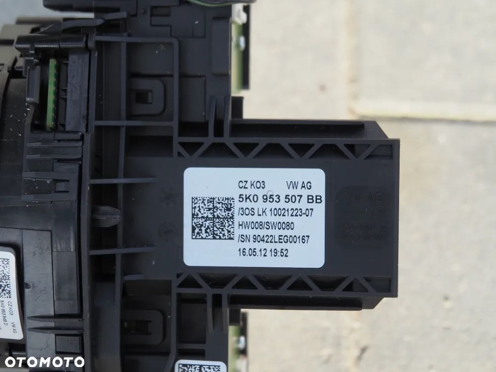 Przełącznik zespolony manetki pająk VW 5K0953507BB - 4