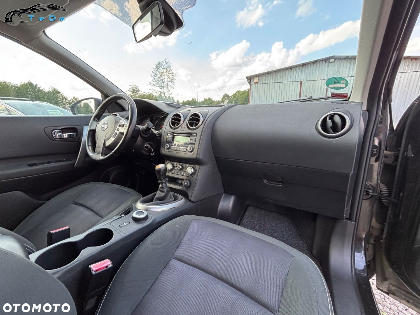 Nissan Qashqai 2.0 4x4 Tekna - 23