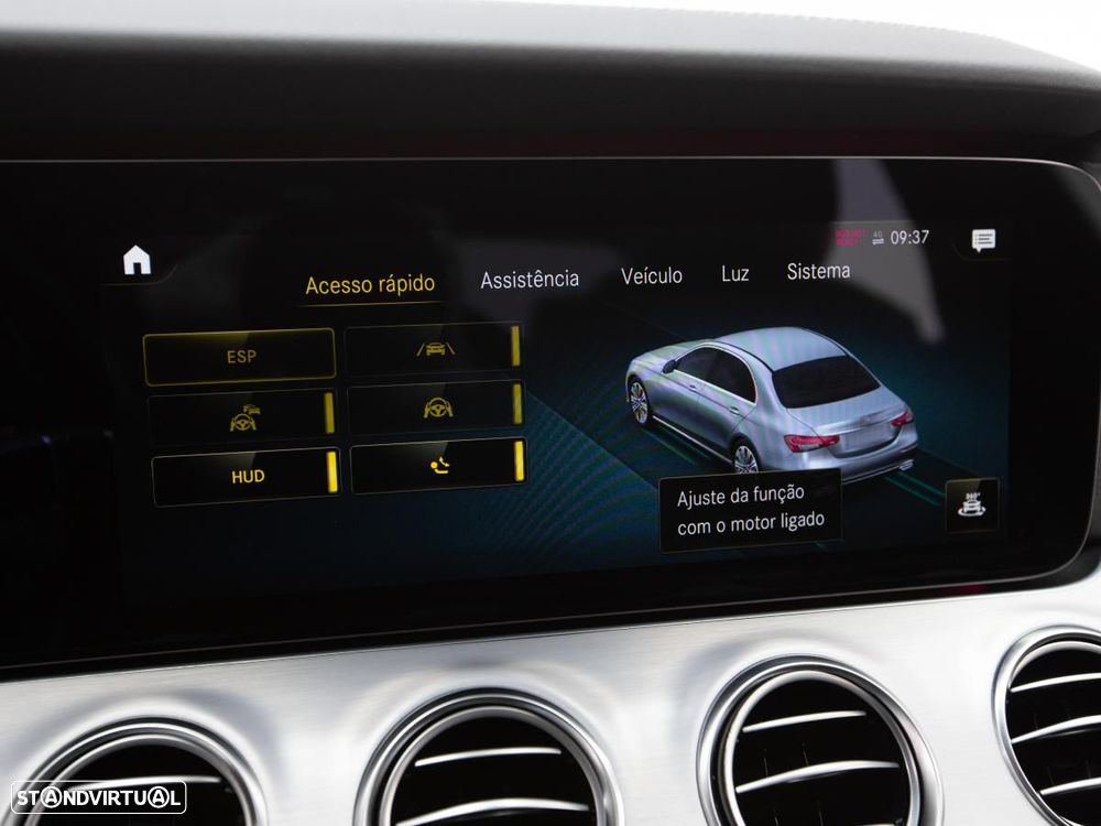Mercedes-Benz E 300 de 4Matic 9G-TRONIC AMG Line - 34