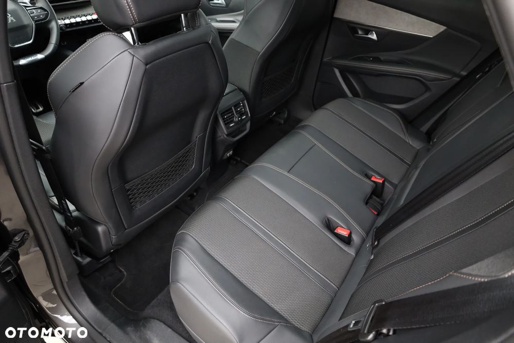 Peugeot 3008 225 e-EAT8 GT Pack - 22