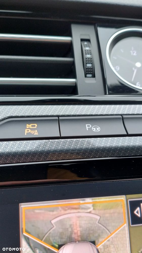 Volkswagen Arteon 2.0 TSI R-Line DSG - 9