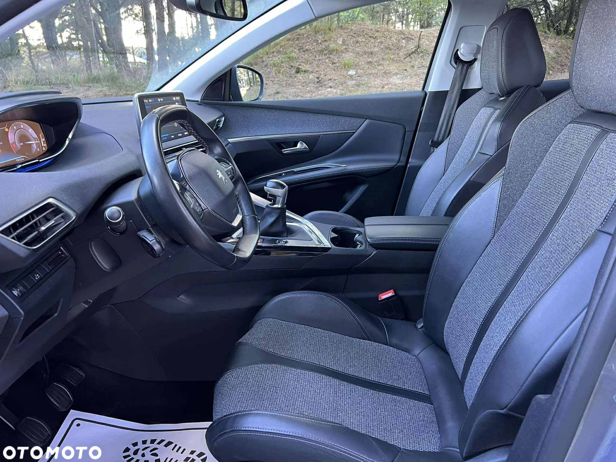 Peugeot 3008 BlueHDi 130 Stop & Start Allure - 19