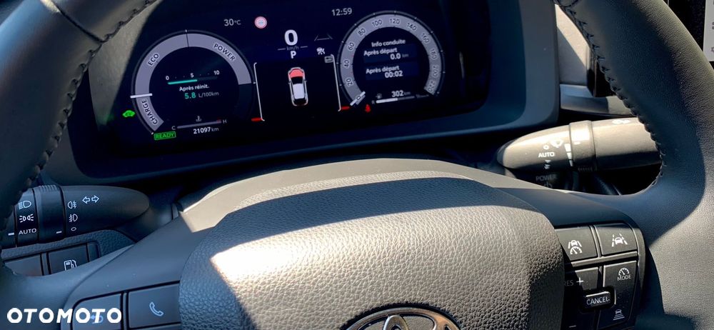 Toyota C-HR 1.8 Hybrid Teamplayer - 11