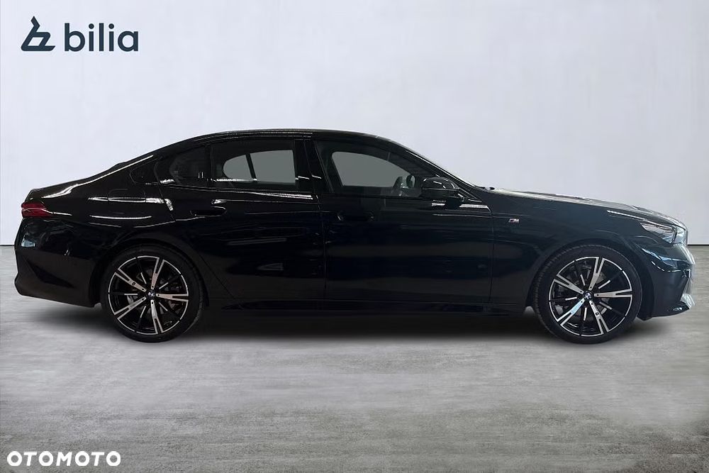BMW Seria 5 520d xDrive mHEV M Sport - 7