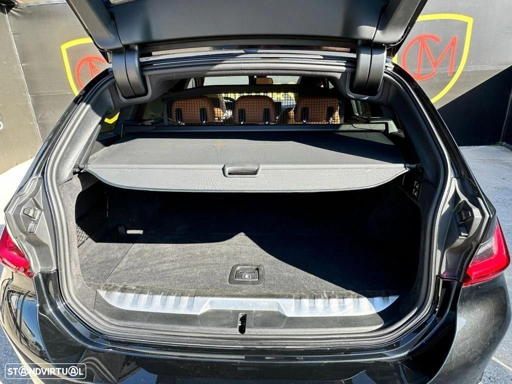 BMW 320 e Touring Aut. M Sport - 15