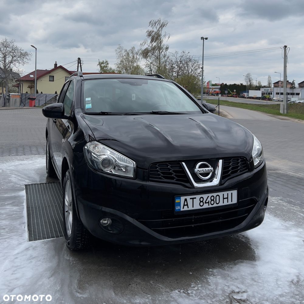 Nissan Qashqai - 1