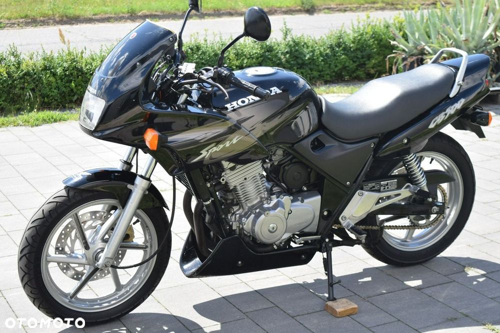 Honda CB - 4