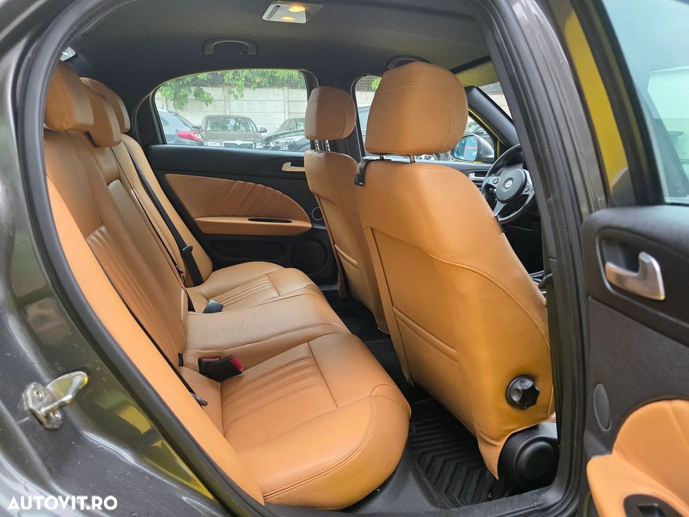 Alfa Romeo 159 2.0 JTDM 16V DPF Turismo - 13