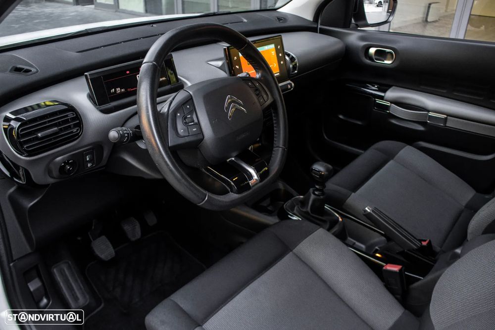 Citroën C4 Cactus 1.2 PureTech Feel Business - 23