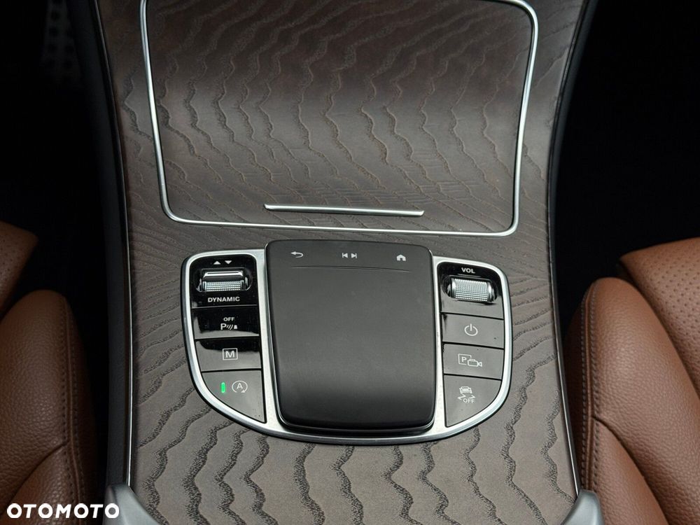 Mercedes-Benz GLC 200 4-Matic - 19