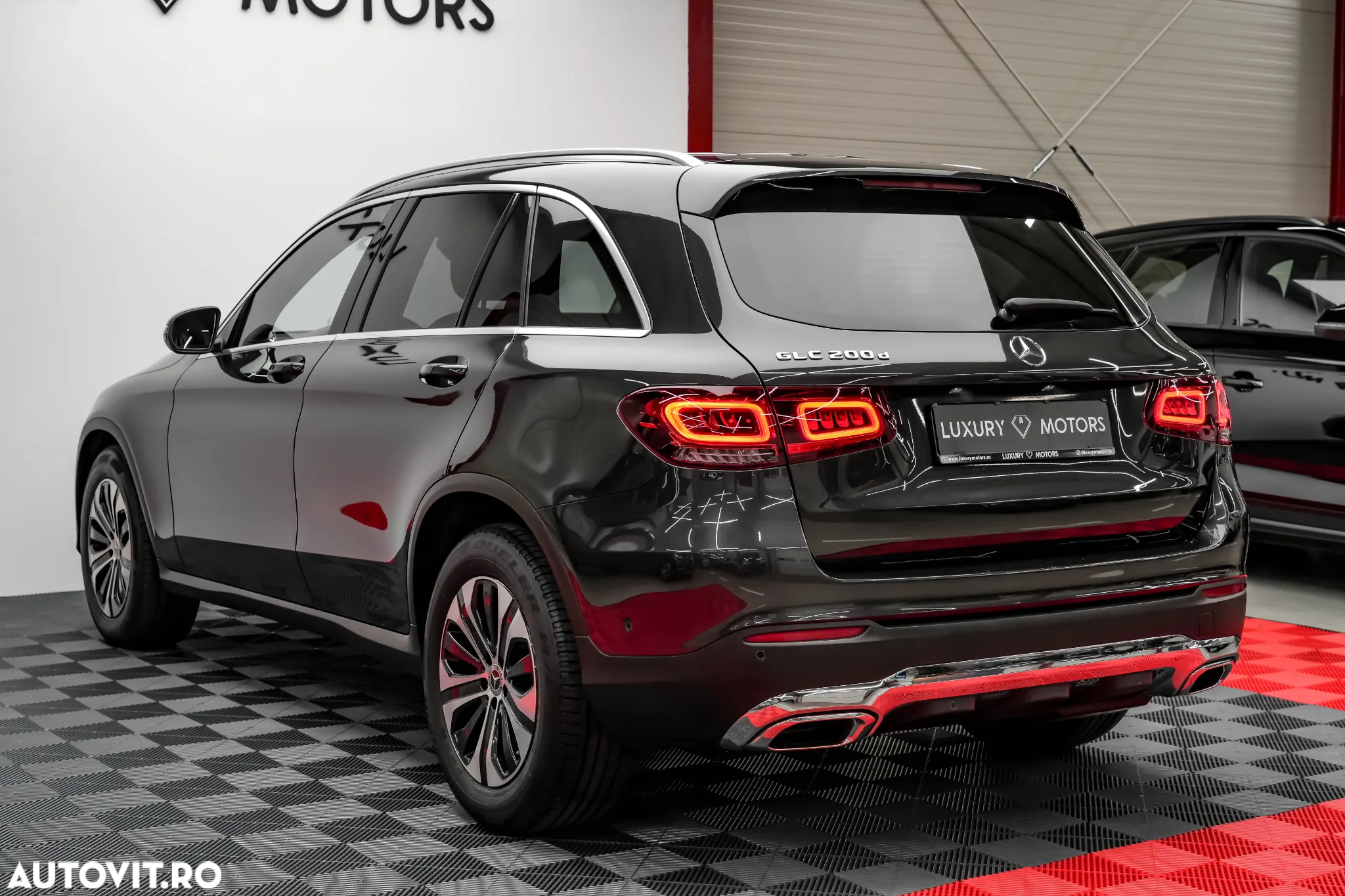 Mercedes-Benz GLC 200 d - 10