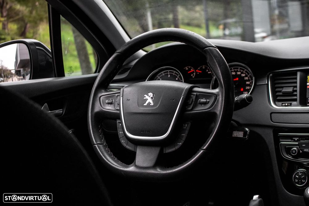 Peugeot 508 SW e-HDi 115 Stop&Start Access - 30