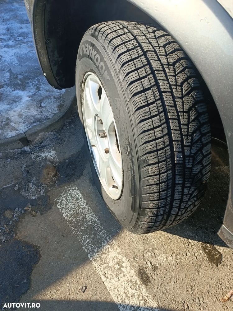 Ford Escape - 5