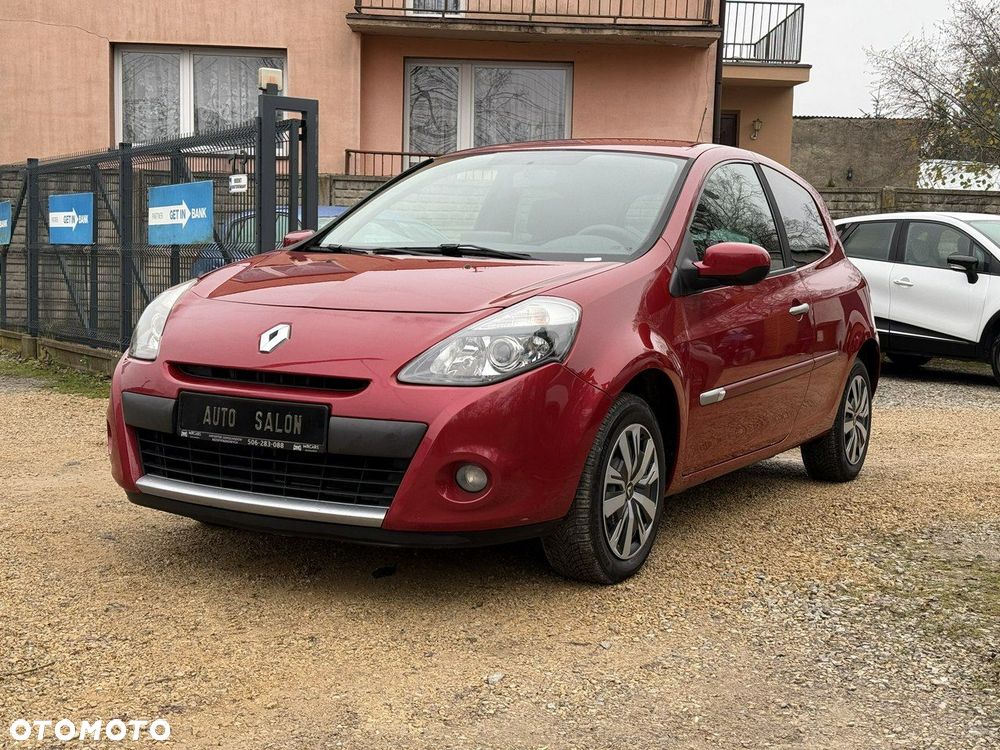 Renault Clio - 26