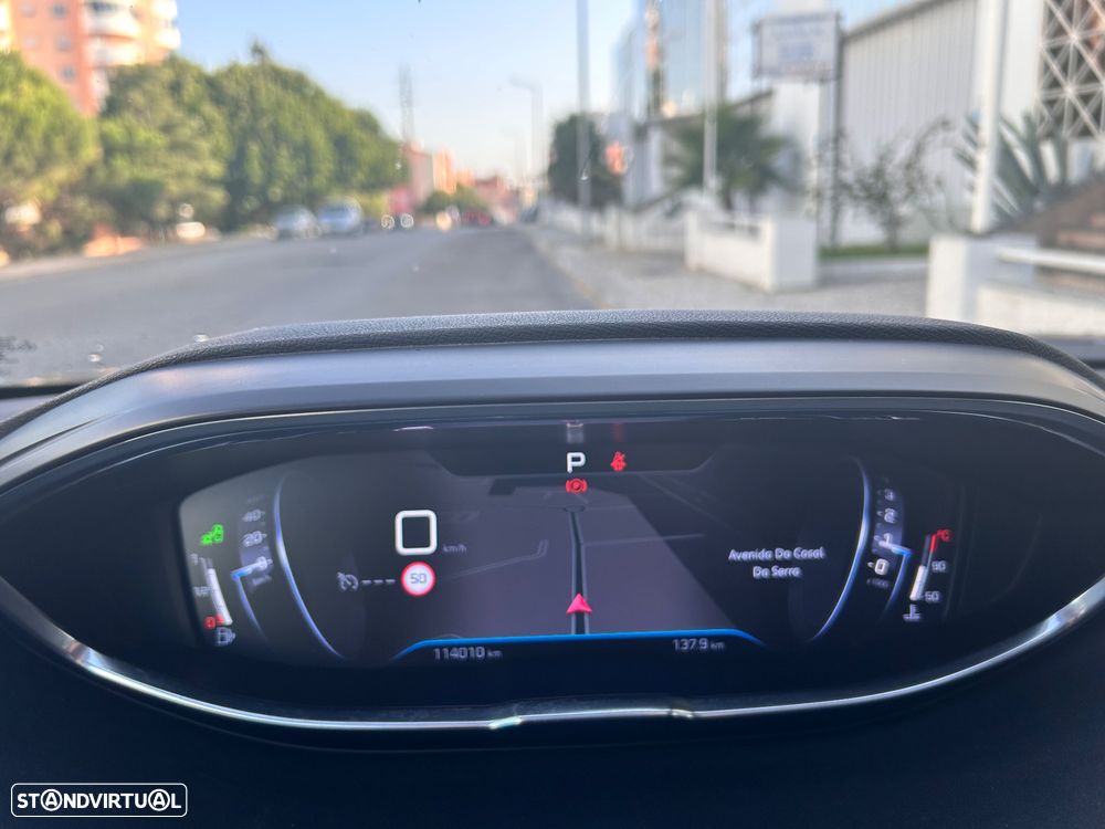Peugeot 3008 PureTech 130 Stop & Start GPF EAT8 Allure - 11