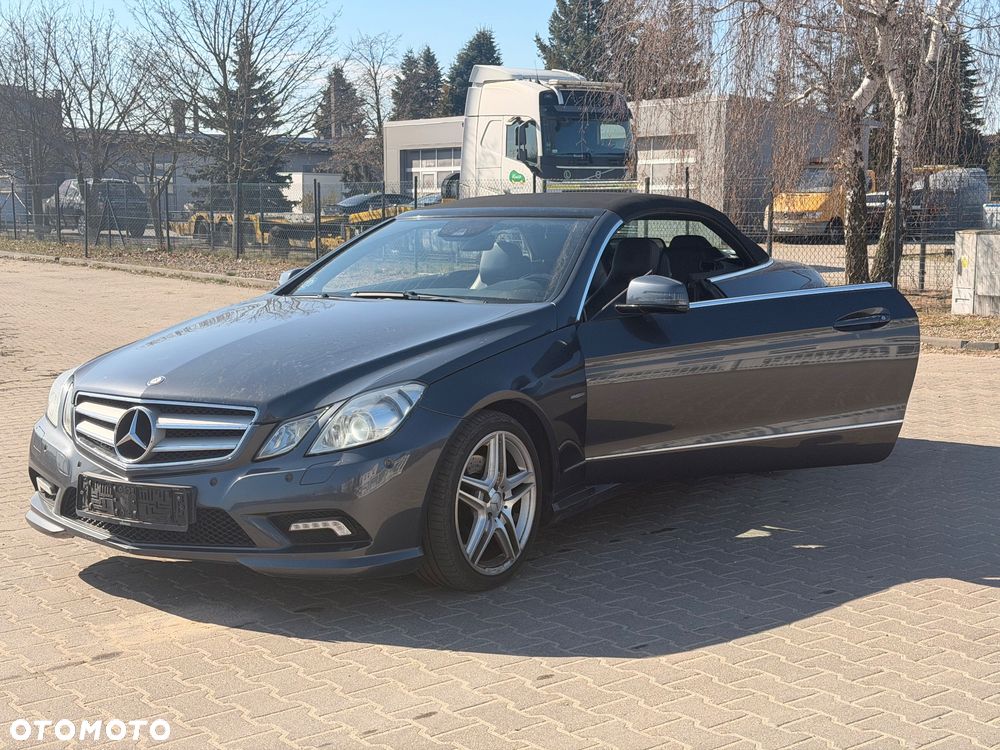 Mercedes-Benz Klasa E 350 CGI BlueEFFICIENCY 7G-TRONIC Elegance - 2