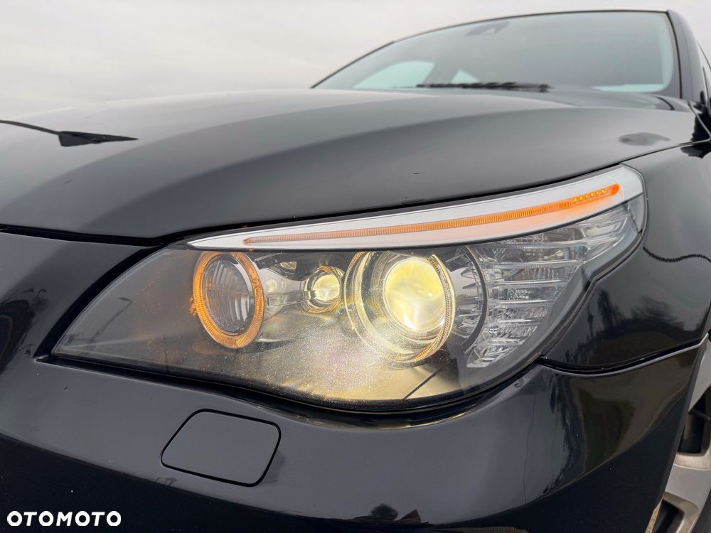 BMW Seria 5 525i Edition Exclusive - 10