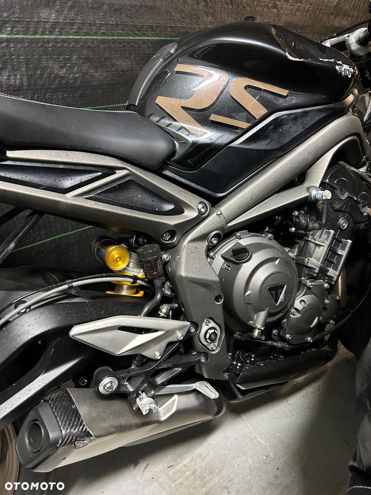 Triumph Street Triple - 6