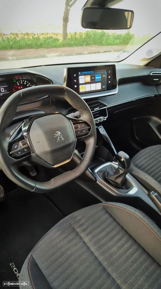 Peugeot 208 1.2 PureTech Active Pack - 4