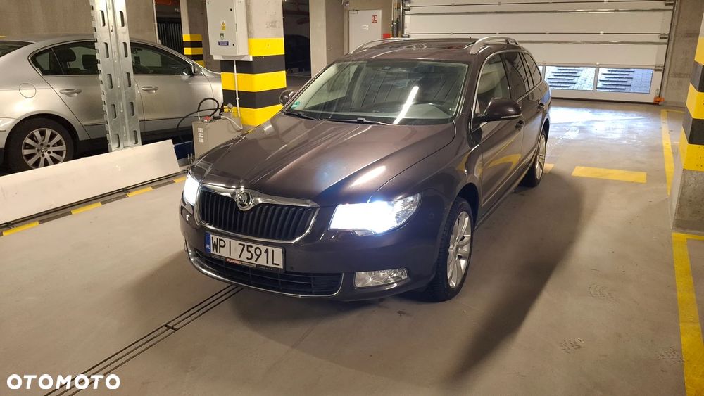 Skoda Superb 1.8 TSI 4x4 Elegance - 2
