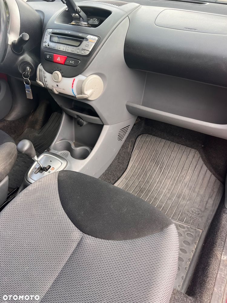 Toyota Aygo 1.0 VVT-i Sol MM - 7