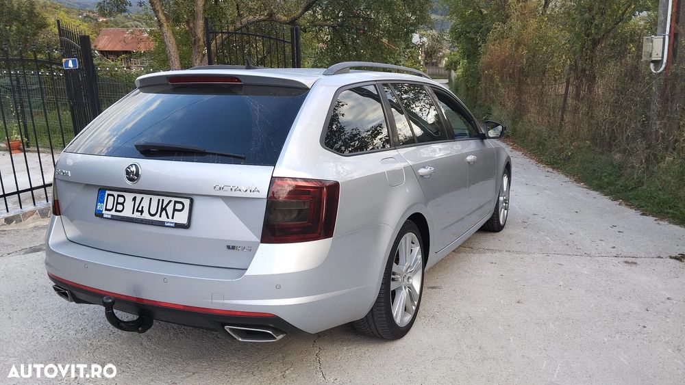 Skoda Octavia 2.0 TDI (Green tec) RS - 10