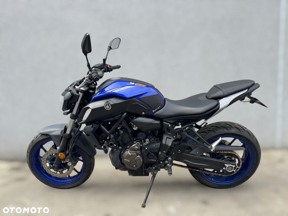 Yamaha MT - 6