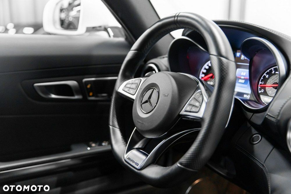 Mercedes-Benz AMG GT - 37
