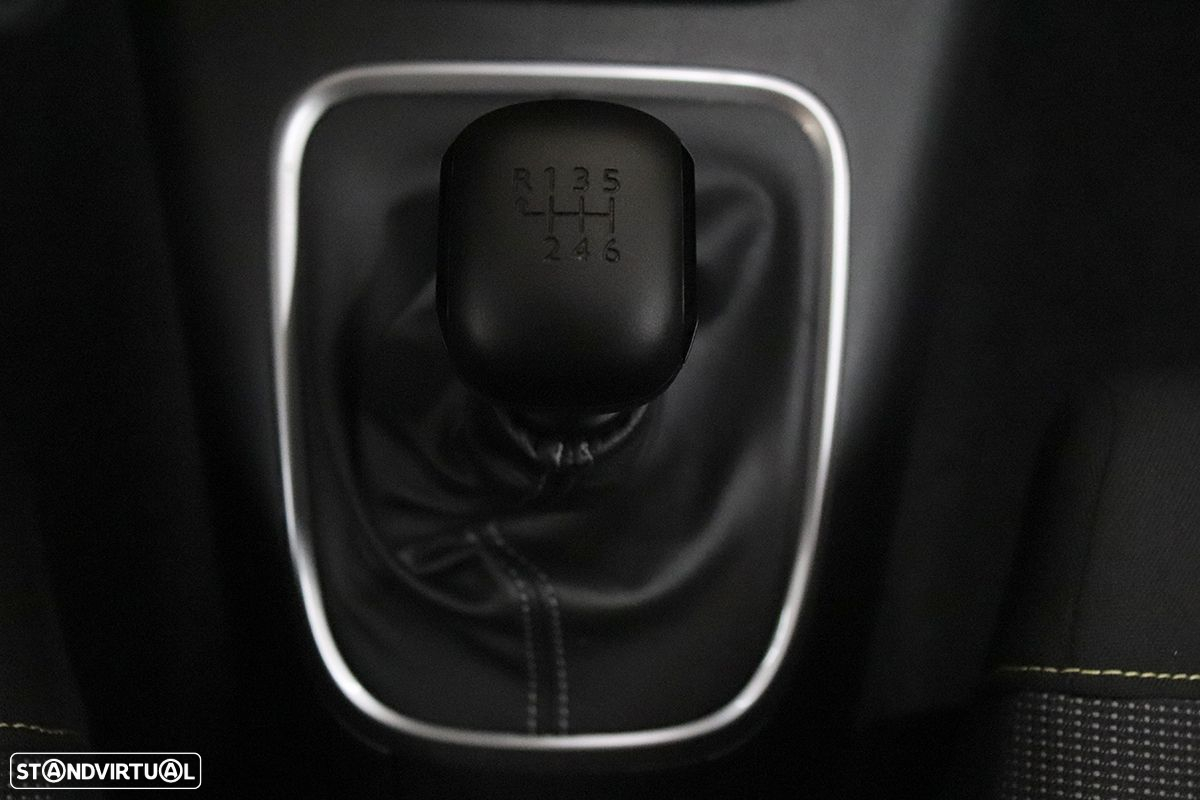 Citroën C3 1.2 PureTech Max - 14