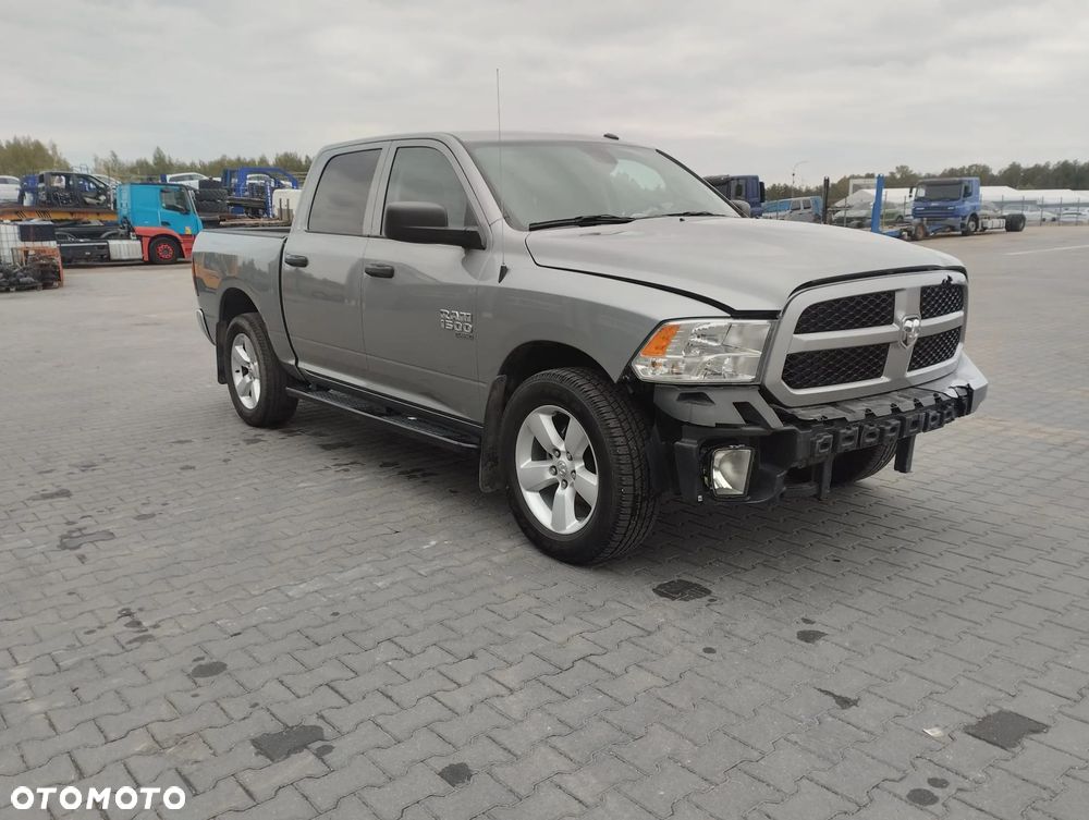 RAM 1500 - 4