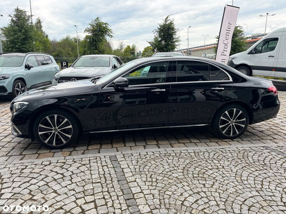 Mercedes-Benz Klasa E 220 d 4-Matic Exclusive - 8