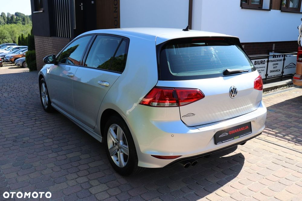 Volkswagen Golf 1.4 TSI BMT Highline - 4