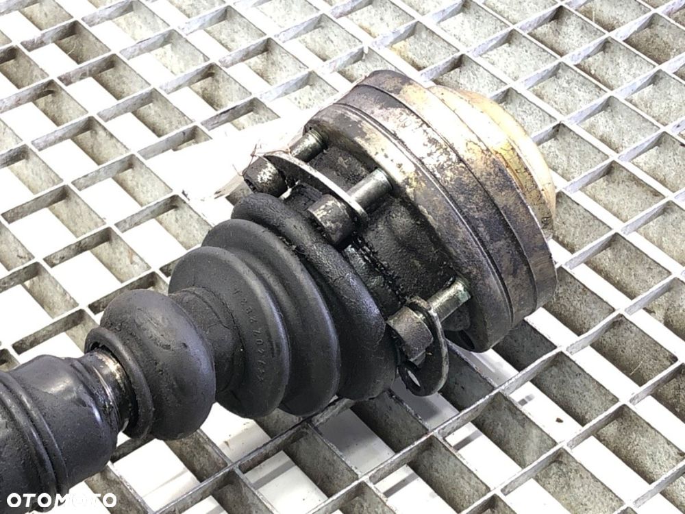 PÓŁOŚ PRAWY PRZÓD  VW BORA Variant (1J6) 1999 - 2005 1.9 TDI 85 kW [115 KM] olej napędowy 1999 - 2