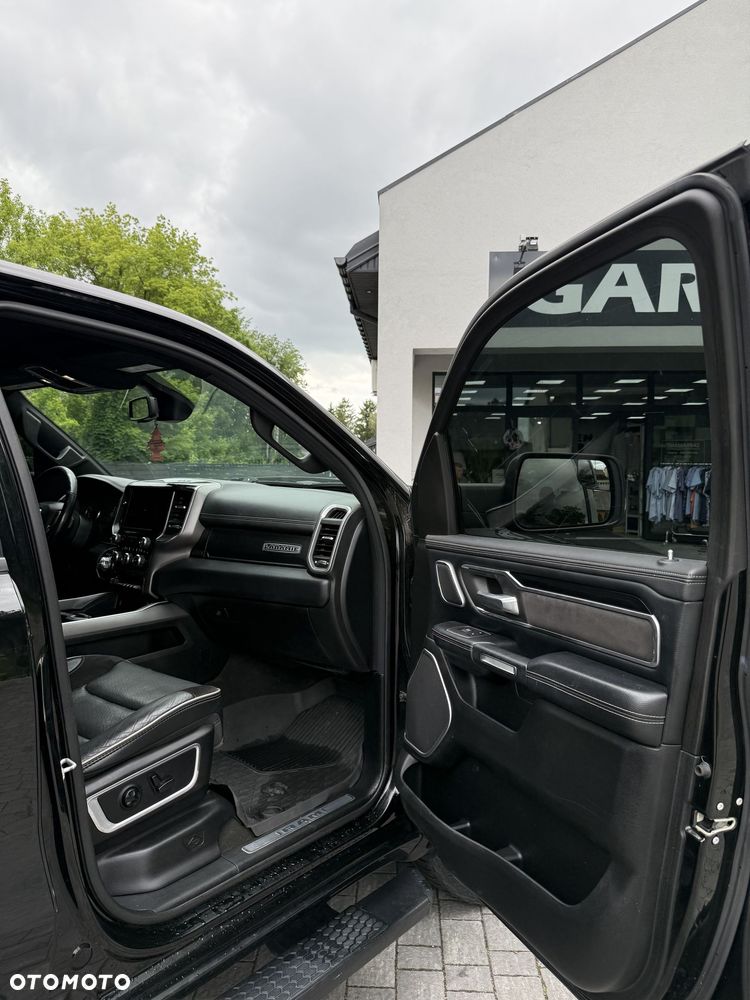 RAM 1500 Crew Cab Laramie - 7