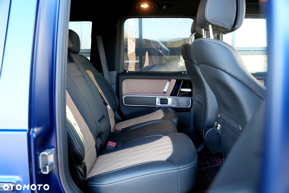 Mercedes-Benz Klasa G 450 d mHEV 9G-Tronic - 25